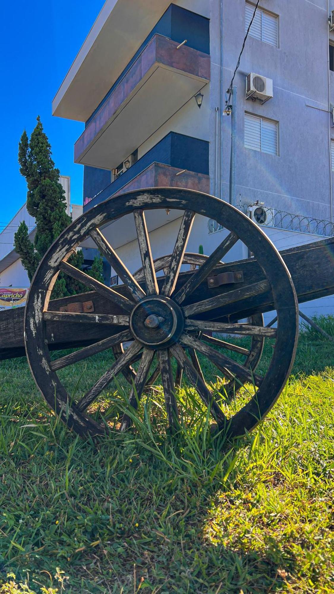 Hotel Cerrado Монтис-Кларус Экстерьер фото